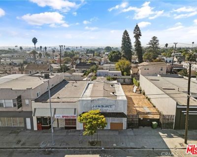 1385 ft Commercial Property For Rent in Los Angeles, CA