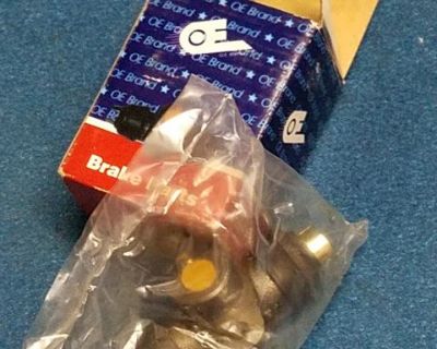 NOS Wheel Cylinders Bug Thing Oe Brand Rear