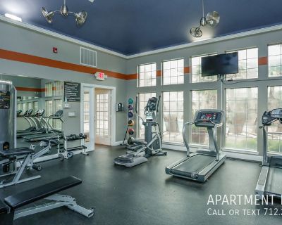 1 Bedroom 1BA 760 ft Apartment For Rent in Lake Jackson, TX