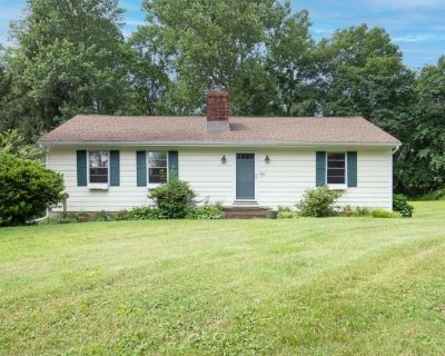 3 Bedroom 1BA Single Family House For Sale in Tewksbury Twp, NJ