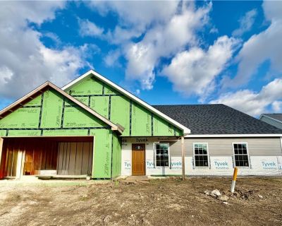 4 Bedroom 3BA 2970 ft Single Family House For Sale in Sandusky, OH