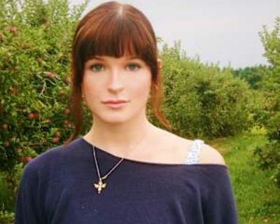 Danielle, 22 years, Female. Looking in: Exeter, Rockingham County, NH