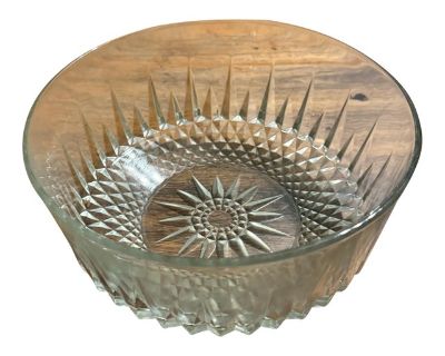 1960s Vintage Arcoroc France Clear Glass Serving Bowl Starburst & Diamond