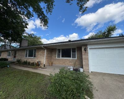 260 N saint marys Road. Location, Space and amenities those can only be found in this hidden Gem. Just little under an Acre enjoy your retreat place to call home. Ranch Style House features generously sized 3 Bedrooms and 2 Full Baths, gourmet kitchen with extra cabinet space and family dining area, Family Room/Home Office Cozy wood burning Fireplace, Gorgeous Oak Hardwood Floors throughout the...