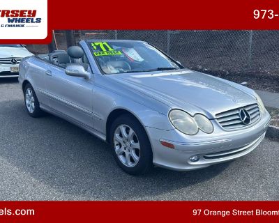 2004 Mercedes-Benz CLK-Class CLK 320 Cabriolet 2D