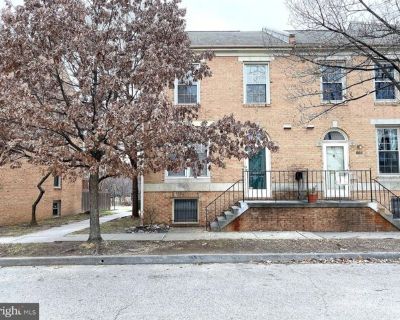 S Kenwood Ave, Baltimore, Home For Rent