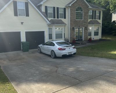 Unfurnished Room for Rent - 5 bed house nice and clean and cozy