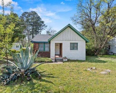 3 Bedroom 1BA 1389 ft Apartment For Rent in Augusta, GA