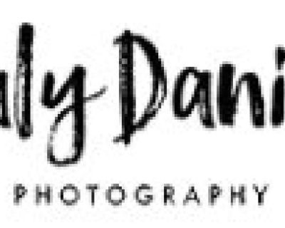 Maternity & Newborn Photographer