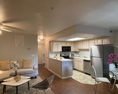 2 Bedroom 2BA 800 ft Condo For Rent in Sunnyvale, CA