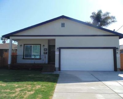 5 Bedroom 3BA 1316 ft Single Family Home For Sale in WATSONVILLE, CA
