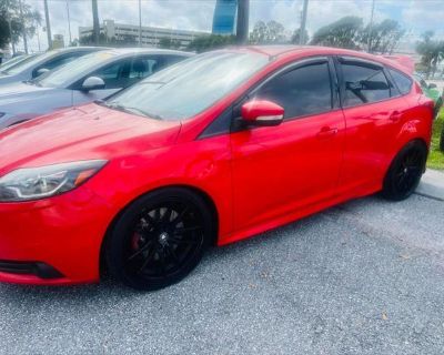 2013 Ford Focus ST 4DR Hatchback