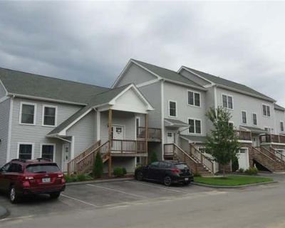 2 Bedroom 2BA 1156 ft Condo For Sale in RICHMOND, RI