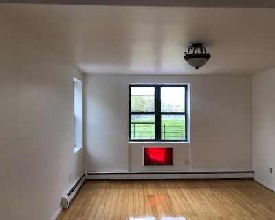 3 Bedroom 1BA 1064 ft Condo For Rent in Bronx, NY