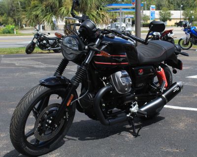 2023 Moto Guzzi V7 Stone Special Edition Cruiser Gainesville, FL