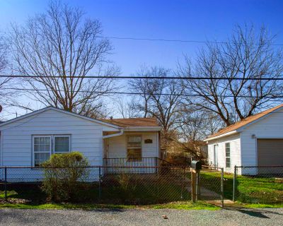 2 Bedroom 1BA 1106 ft Single Family House For Sale in Little Rock, AR