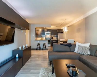1 bed 1 bath condo vacation rental in Calgary, AB