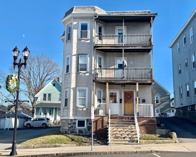 3 Bedroom 1BA 1200 ft Apartment For Rent in Everett, MA