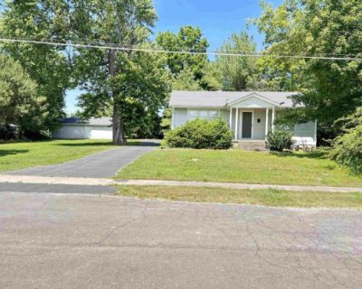 2 Bedroom 1BA 910 ft Single Family Home For Sale in Fredonia, KY