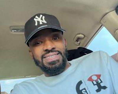 Bernard, 31 years, Male. Looking in: Cortlandt Manor, Westchester County, NY