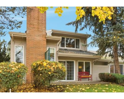 3 Bedroom 2BA 1950 ft Townhouse For Sale in Wilsonville, OR