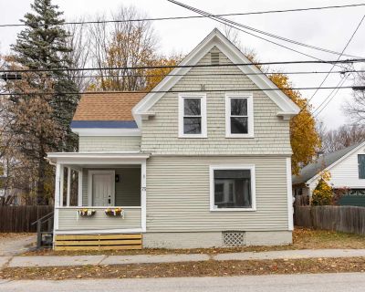 3 Bedroom 1BA 936 ft Single Family House For Sale in Laconia, NH