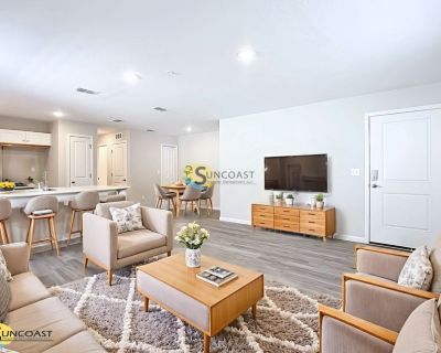 2 Bedroom 2BA 952 ft Pet-Friendly Apartment For Rent in Jacksonville, FL