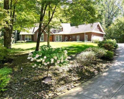 5 Bedroom 4BA 3203 ft Single Family House For Sale in Ellicottville, NY