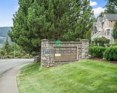 2 Bedroom 1.75BA 1048 ft Pet-Friendly Apartment For Rent in Issaquah, WA