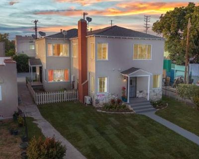 8 Bedroom 4BA 3024 ft Multi Family Home For Sale in LOS ANGELES, CA