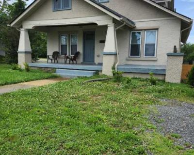 3 Bedroom 2BA 1441 ft Apartment For Rent in Dickson, TN