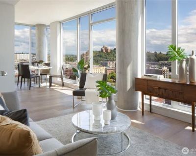 2 Bedroom 2BA 880 ft Condominium For Sale in SEATTLE, WA