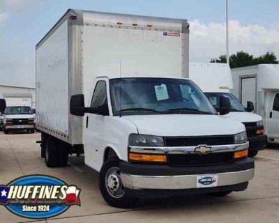 Used 2018 Chevrolet Express Commercial Van 177