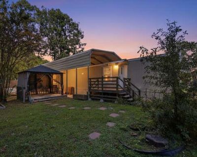 2 Bedroom 1BA 784 ft Single Family Home For Sale in POINT BLANK, TX