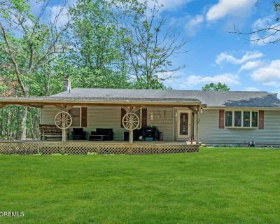 3 Bedroom 2BA 1824 ft Single Family House For Sale in Jackson, NJ