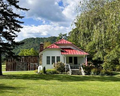 2 Bedroom 2BA 0 ft Pet-Friendly Apartment For Rent in Watauga County, NC