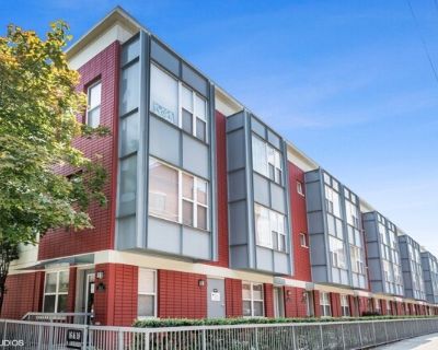 18 S Aberdeen St Unit 2. Beautifully updated 3 bedroom, 2.5 bath townhome with an attached 2-car garage in the heart of the West Loop for rent. This home offers a bright and spacious layout with hardwood flooring throughout and an open main living level perfect for both relaxing and entertaining. The newly refreshed kitchen features quartz countertops, premium appliances, and direct access to a...