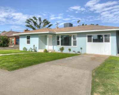 3 Bedroom 1BA 1464 ft Single Family Home For Sale in KINGSBURG, CA