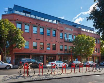 Key Features: 1 Bedroom, 1 Bathroom (can be furnished or unfurnished) Modern condo with 9 ft ceilings and sunny southern exposure Private balcony on the quiet side of the building In-suite laundry Heating: Electric baseboard No pets permitted Separate storage locker and secure bike parking Access to resident's amenity room and fitness centre Location Highlights: Address: 210 595 Pandora Avenue ...