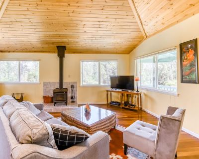 1 Bedroom 1.5BA Pet-Friendly House Vacation Rental in Kahu 'lo - Guardian Hawk,...
