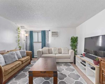 1 Bedroom 1BA 720 ft Condominium For Sale in LAKEWOOD, CO