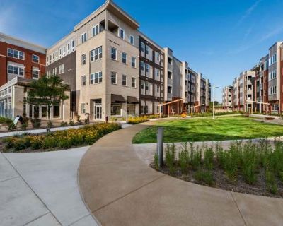 1 Bedroom 1BA 587 ft Pet-Friendly Apartment For Rent in Brownsburg, IN