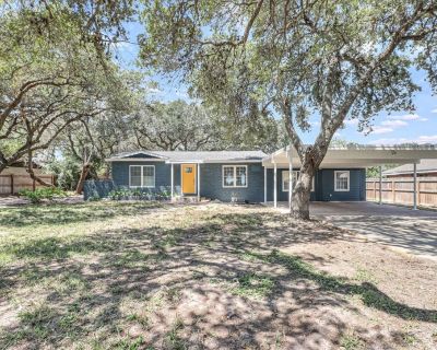 4 Bedroom 2BA 1872 ft Single Family House For Sale in Ingleside, TX