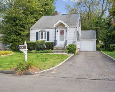 Old Elm Rd, Fairfield, Home For Sale