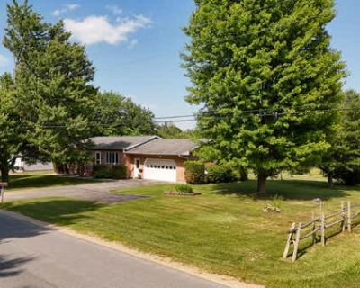 2 Bedroom 1BA 1830 ft Single Family Home For Sale in CHAMPLAIN, NY