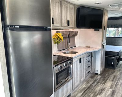 2023 Forest River 2550ds Ford Sunseeker Le