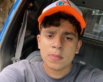 Freddy - Needs an Apartment on iROOMit or a Room