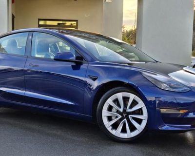 LIKE NEW Tesla Model 3! LOW LOW KM!