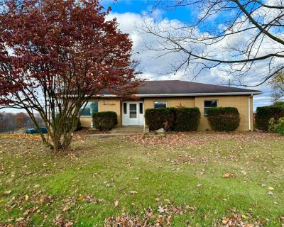 3 Bedroom 2BA Single Family House For Sale in Apollo, PA