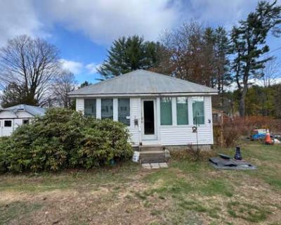 2 Bedroom 1BA 732 ft Single Family Home For Sale in FRYEBURG, ME